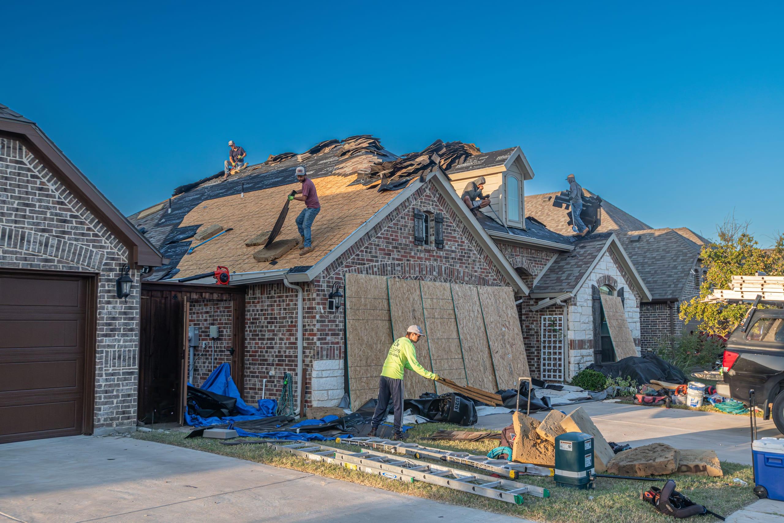 Roofing project photo 2